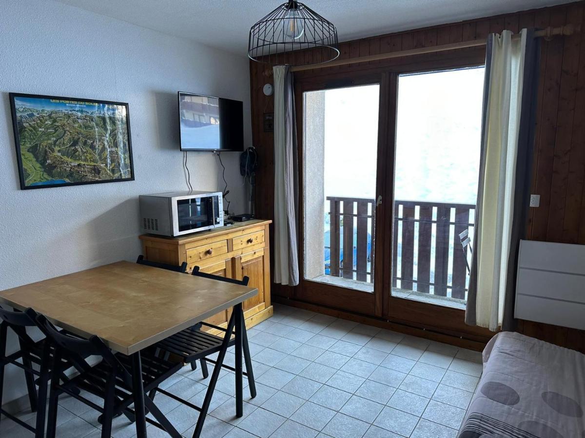 Joli Studio 4 Pers 30M Des Pistes Balcon Plein Sud Au Pieds Des Pistes B27- Draps Non Compris Saint-Jean-dʼAulps Dış mekan fotoğraf